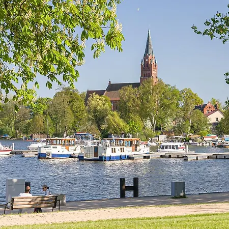 Ferienhauser Am Muritzarm * Vietzen
